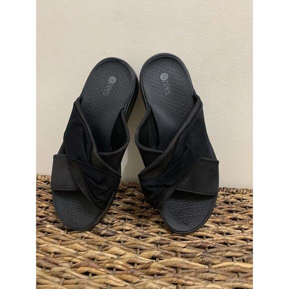 BZees Women's Black Take a Bow Slide Sandal Comfort Walking Lightweight 7.5 M - Picture 1 of 10